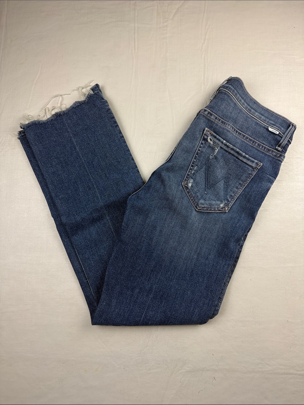 MOTHER The Insider Crop Step Chew Blue Distressed Denim Jeans Raw Fringe Size 28